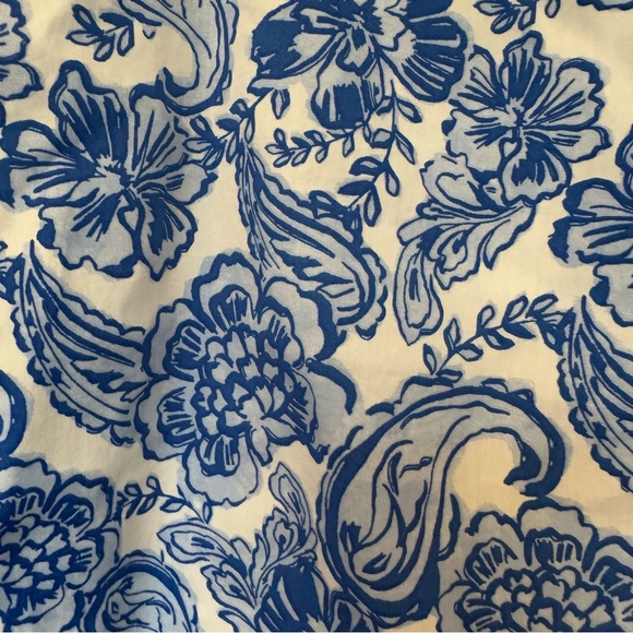 Blue/white floral v-neck, flutter ruffle sleeve - Picture 5 of 7